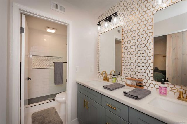 1426 Westwood Pl., Oceanside, CA 92056