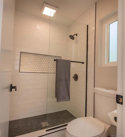 1426 Westwood Pl., Oceanside, CA 92056