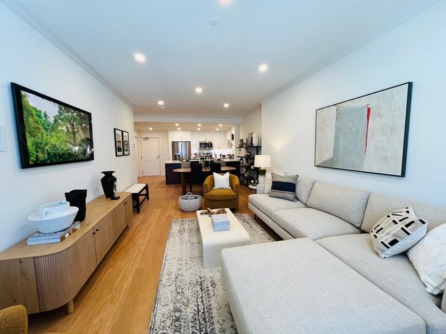 201 Sherman Road 717, Brookline, MA 02445