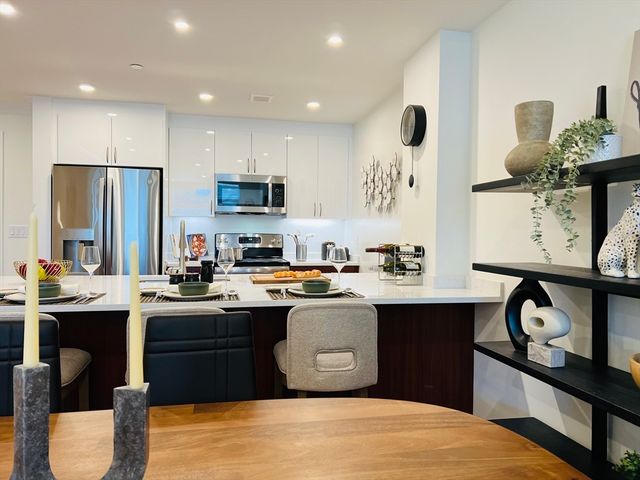201 Sherman Road 717, Brookline, MA 02445