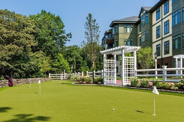 201 Sherman Road 717, Brookline, MA 02445