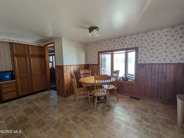 207 Jefferson Avenue, Defiance, OH 43512