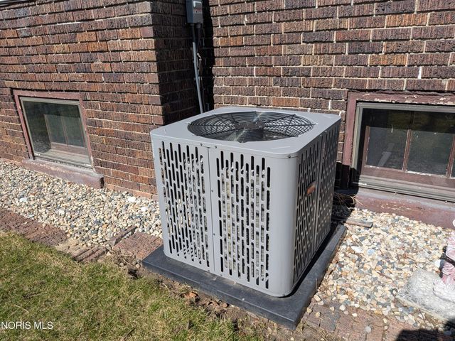 207 Jefferson Avenue, Defiance, OH 43512