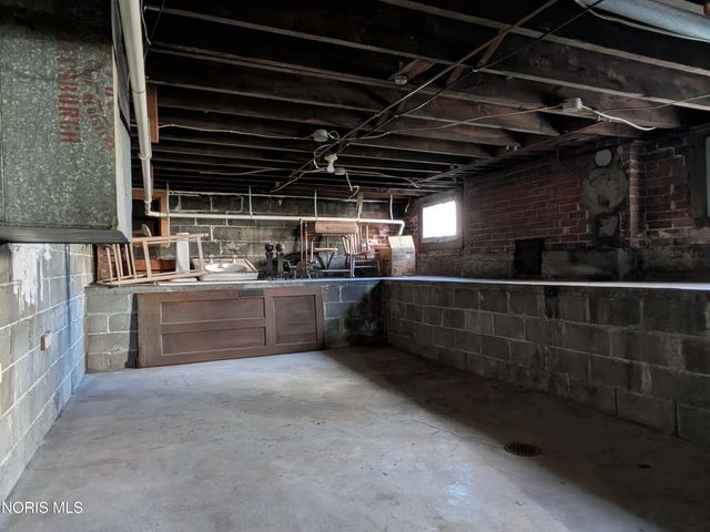 207 Jefferson Avenue, Defiance, OH 43512