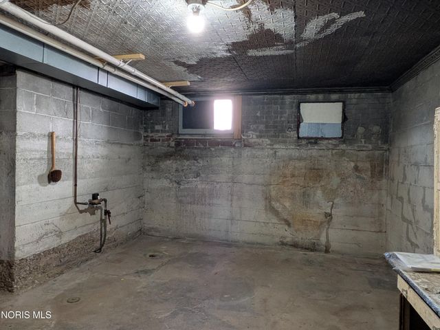 207 Jefferson Avenue, Defiance, OH 43512