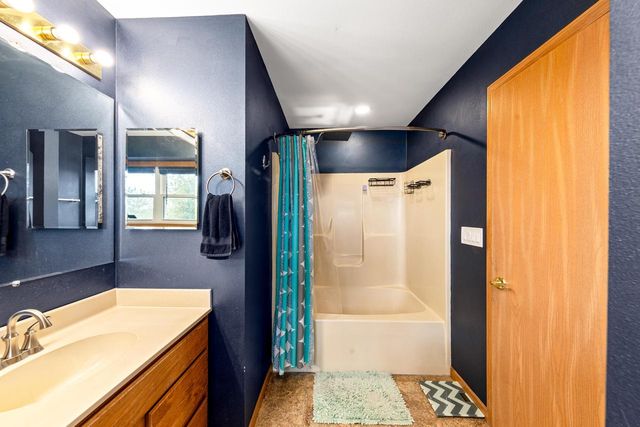 W2219 Oak Ridge AVENUE, East Troy, WI 53120