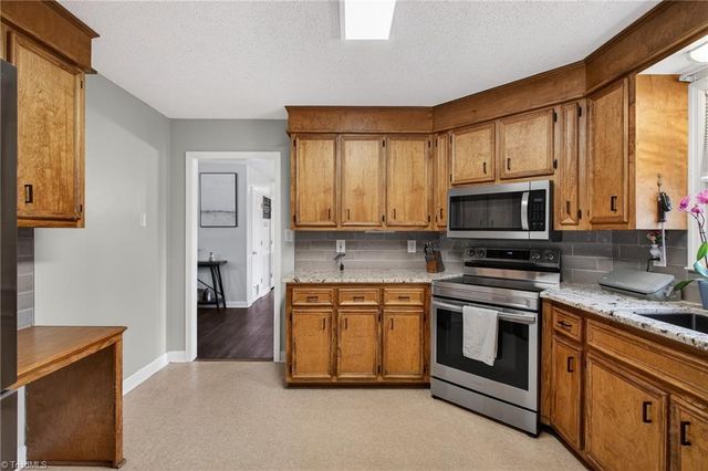 8388 Coachman Lane, Rural Hall, NC 27045