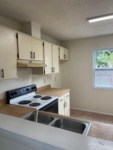 3145 HURON AVENUE B, Oldsmar, FL 34677