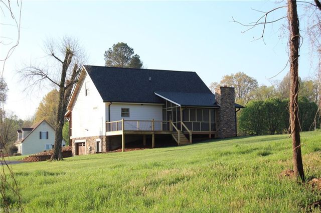 500 NORMAN Lane, Dobson, NC 27017