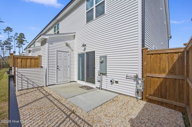 8329 Paramount Point, Winnabow, NC 28479