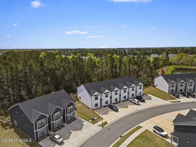 8329 Paramount Point, Winnabow, NC 28479