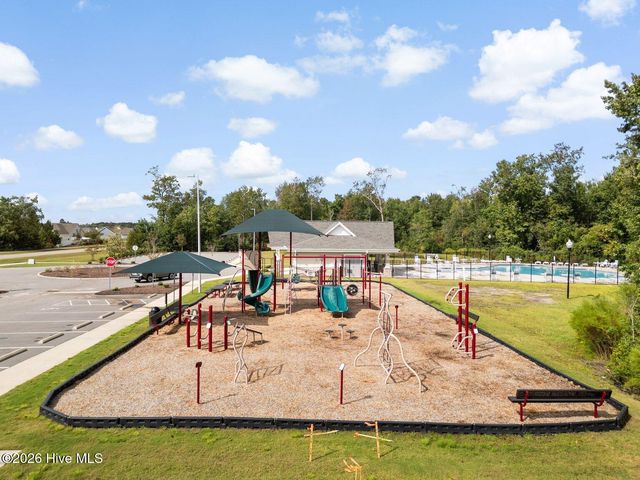 8329 Paramount Point, Winnabow, NC 28479
