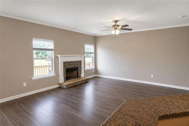 100 Squarewood Lane, Cartersville, GA 30121