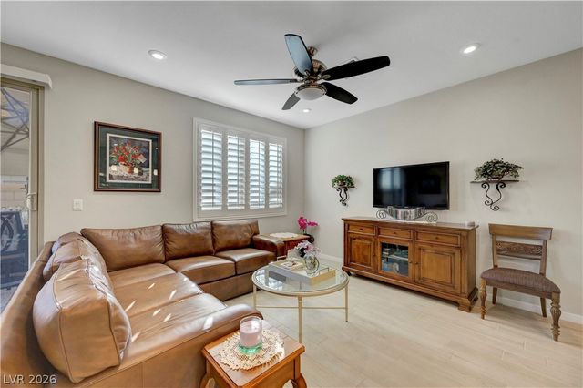 9291 Desert Pearl Avenue, Las Vegas, NV 89148