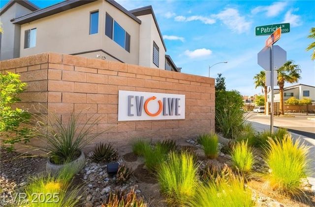 9291 Desert Pearl Avenue, Las Vegas, NV 89148