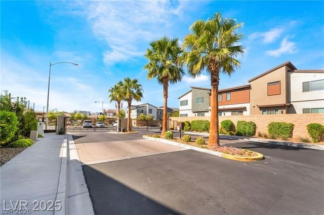 9291 Desert Pearl Avenue, Las Vegas, NV 89148