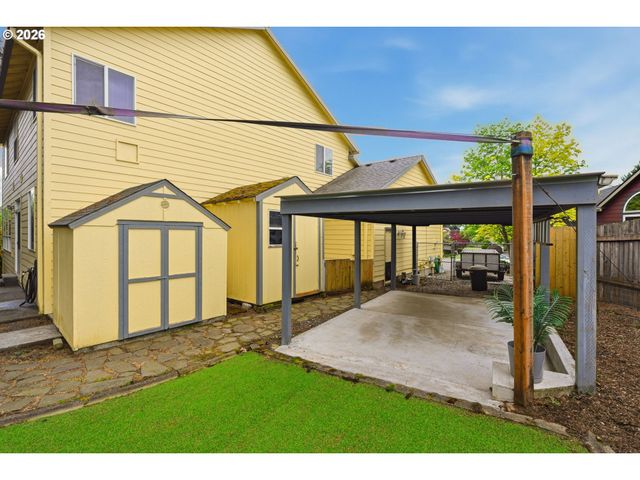 15066 GLENDOVEER Ct, Oregon City, OR 97045