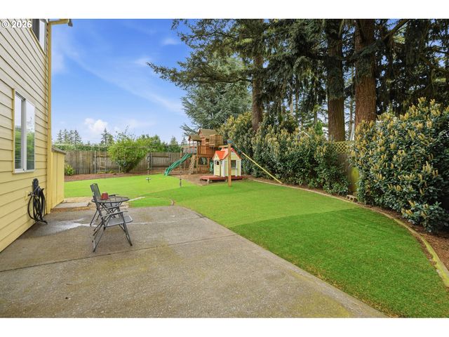 15066 GLENDOVEER Ct, Oregon City, OR 97045