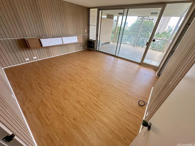 1235 Lilo Place, Honolulu, HI 96822