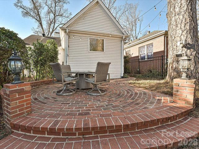 2331 Chesterfield Avenue, Charlotte, NC 28205