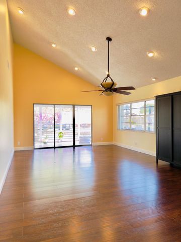 8765 Azalea Court 204, Tamarac, FL 33321