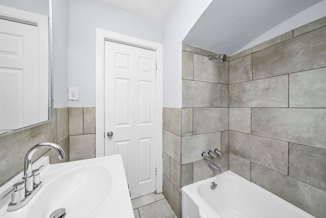 701 E 142nd Street, Dolton, IL 60419