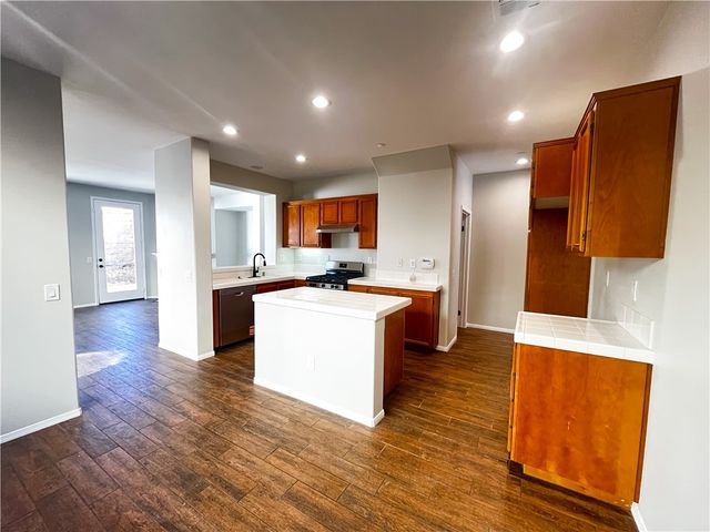 27964 John F Kennedy Drive B, Moreno Valley, CA 92555