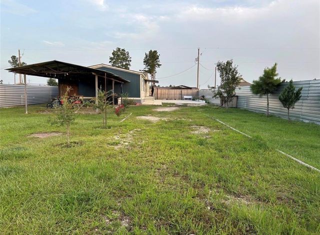152 Road 5128, Cleveland, TX 77327