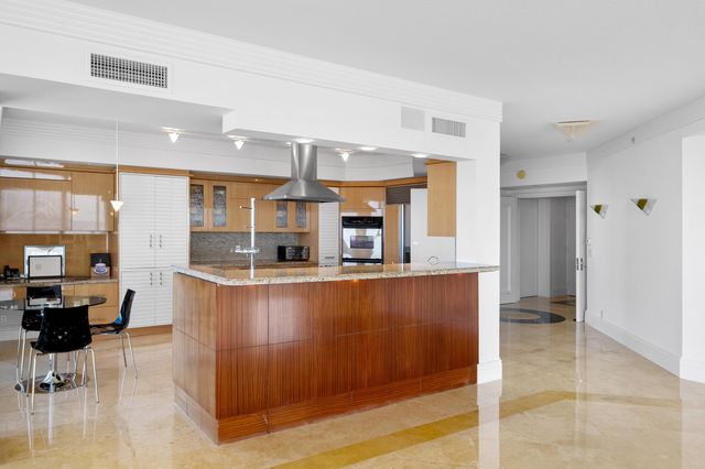 3100 N Ocean Boulevard 1610, Fort Lauderdale, FL 33308