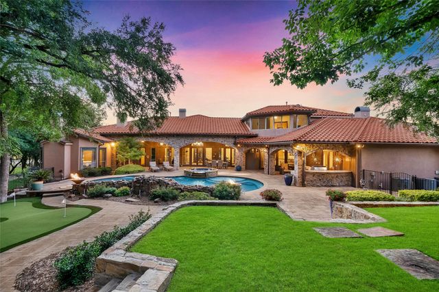 1739 Bison Meadow Lane, Heath, TX 75032