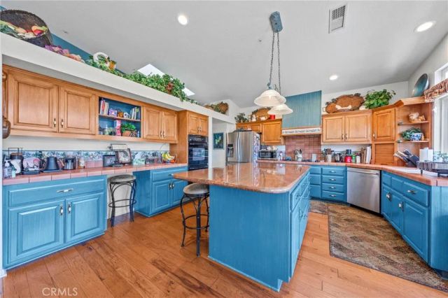 349 Puerta De Lomas, Fallbrook, CA 92028