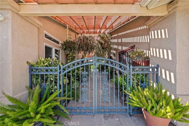 349 Puerta De Lomas, Fallbrook, CA 92028