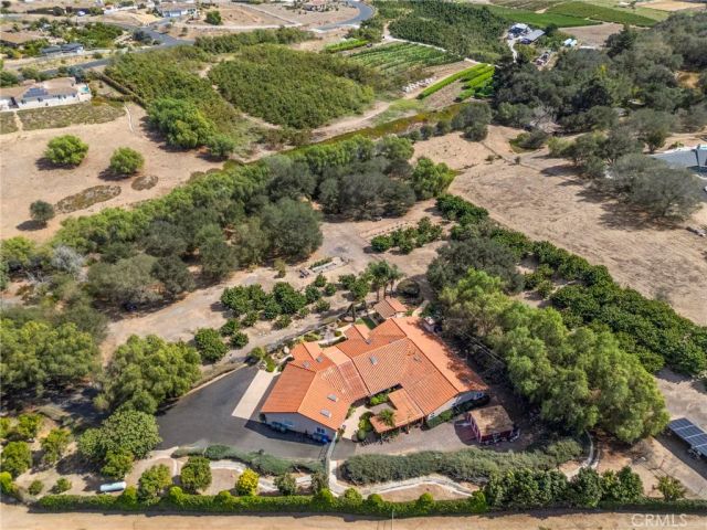 349 Puerta De Lomas, Fallbrook, CA 92028