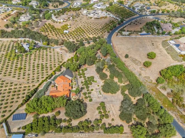 349 Puerta De Lomas, Fallbrook, CA 92028