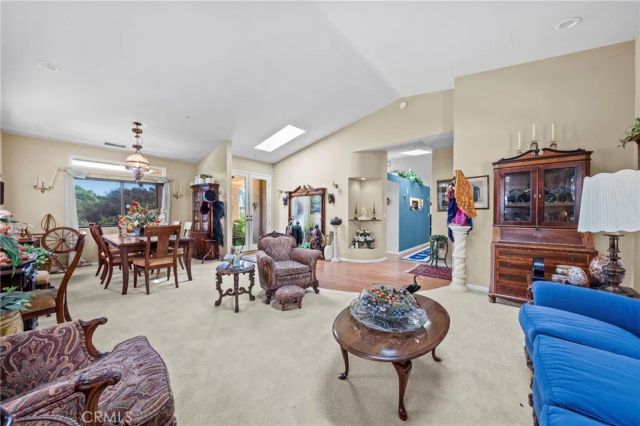 349 Puerta De Lomas, Fallbrook, CA 92028