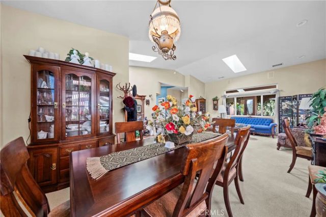 349 Puerta De Lomas, Fallbrook, CA 92028