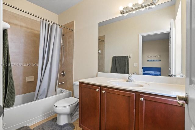 9105 SW 227th St 9, Cutler Bay, FL 33190