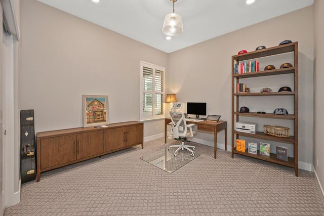 1176 Wadsworth Cir, Roseville, CA 95747