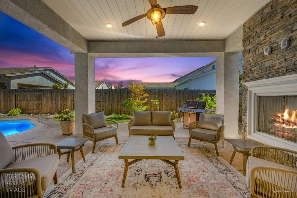 1176 Wadsworth Cir, Roseville, CA 95747