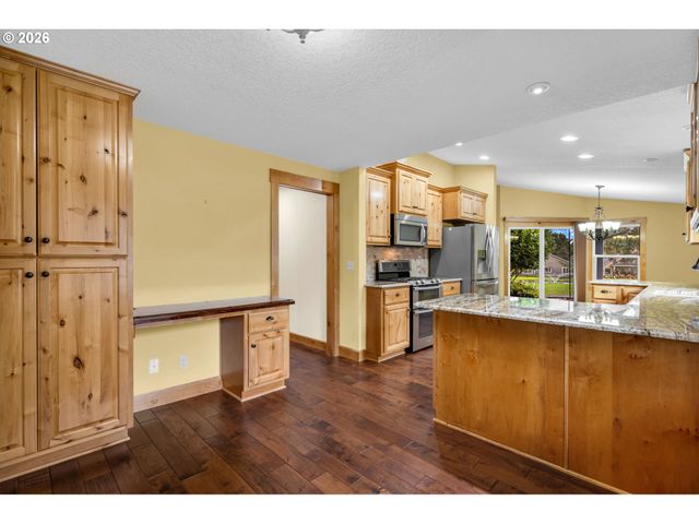 15403 Se 33RD St, Vancouver, WA 98683