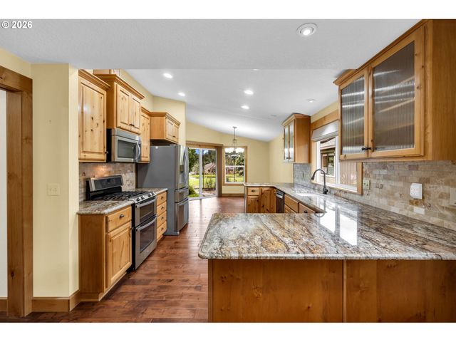 15403 Se 33RD St, Vancouver, WA 98683