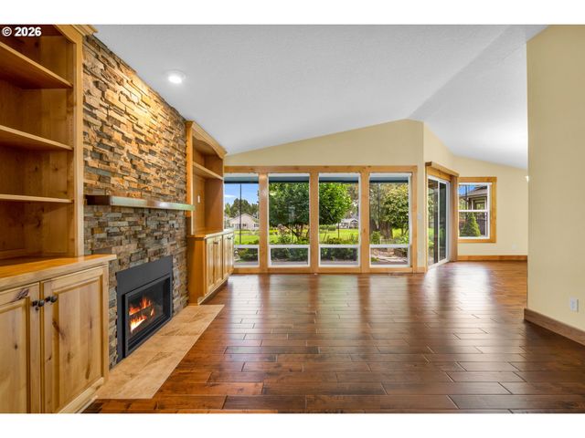 15403 Se 33RD St, Vancouver, WA 98683