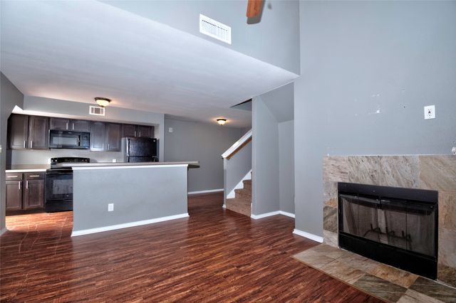 9831 Walnut Street 209, Dallas, TX 75243