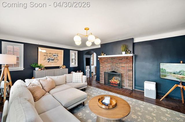 463 Lakewood Street, Detroit, MI 48215