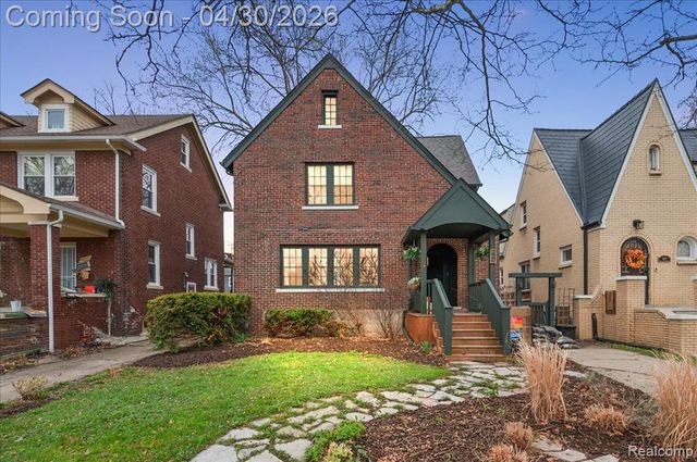 463 Lakewood Street, Detroit, MI 48215