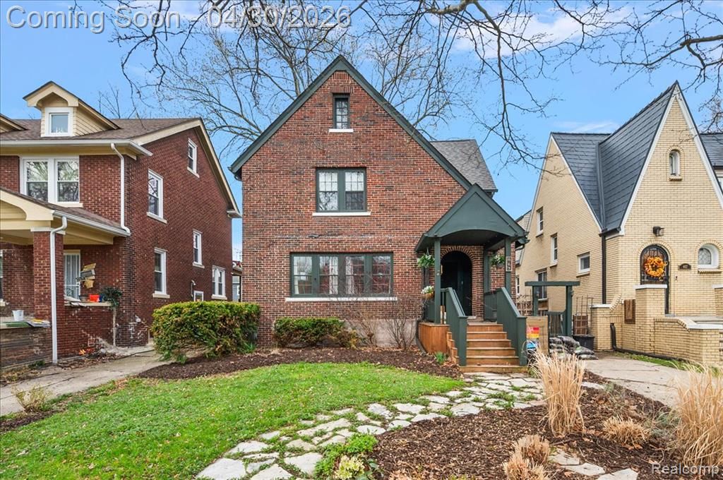 463 Lakewood Street, Detroit, MI 48215
