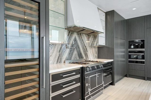 17901 Collins Ave 2704, Sunny Isles Beach, FL 33160
