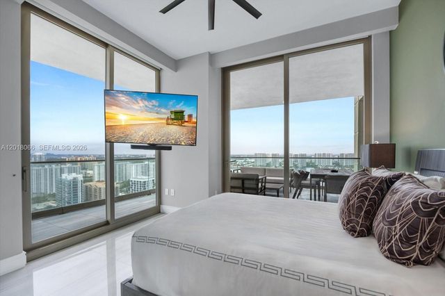 17901 Collins Ave 2704, Sunny Isles Beach, FL 33160
