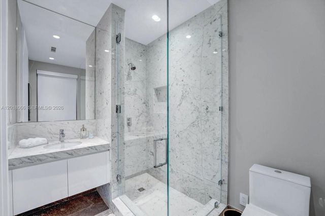 17901 Collins Ave 2704, Sunny Isles Beach, FL 33160