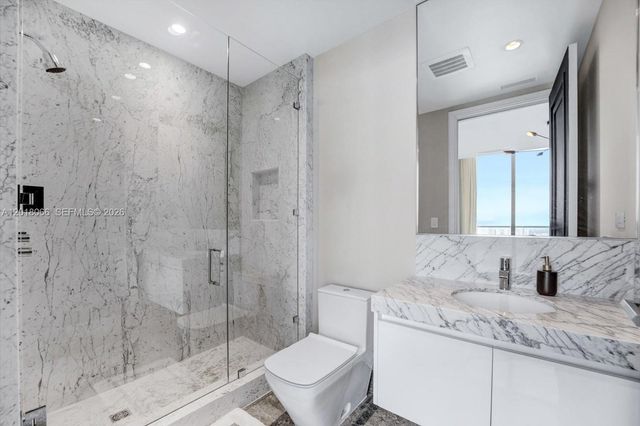 17901 Collins Ave 2704, Sunny Isles Beach, FL 33160